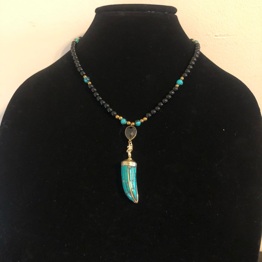 Turquoise horn pendant with onyx connector, onynx and turquoise beads